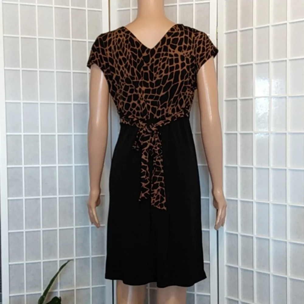 Enfocus Studio Midi Dress –‎ Black/Brown Animal Print – V-Neck – 8